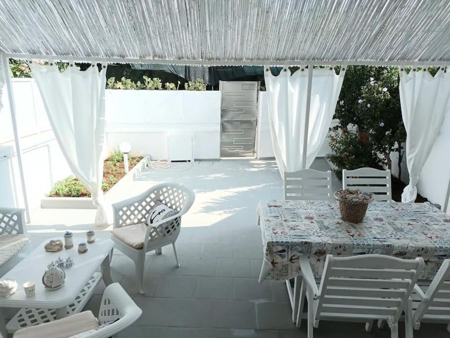 50M Dal Mare Caraibico Apartment Lido Marini Luaran gambar